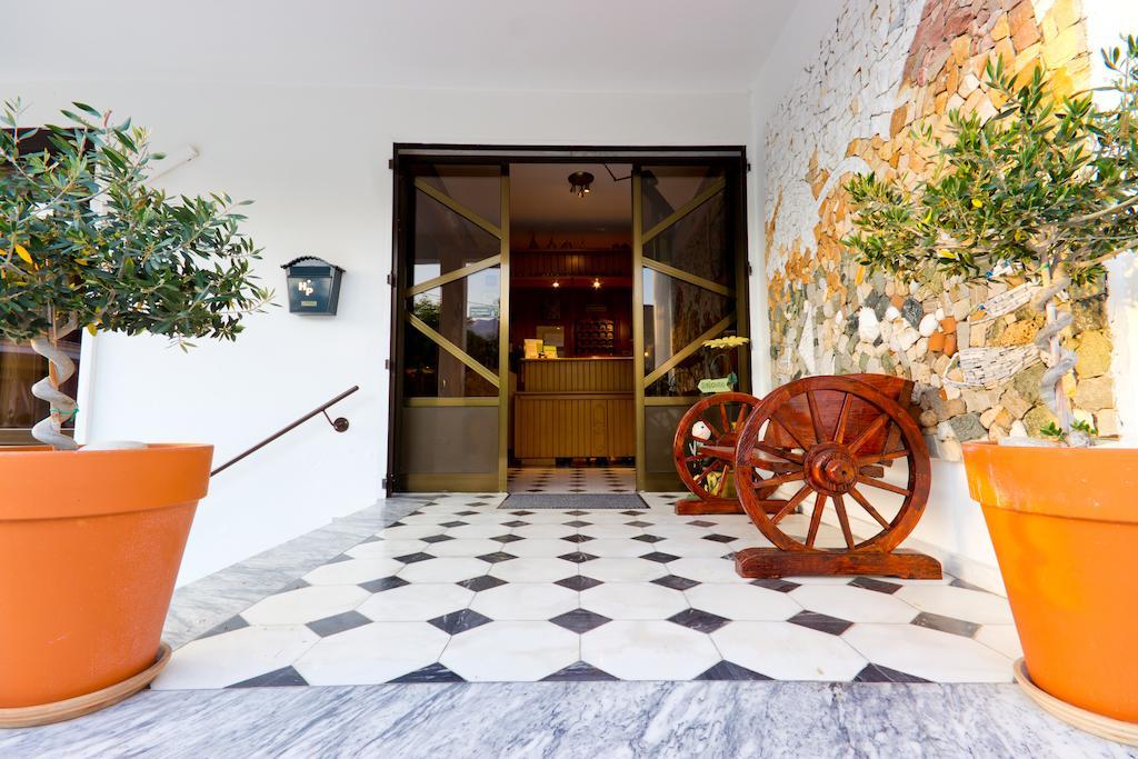 Hotel Pavlidis タソス エクステリア 写真