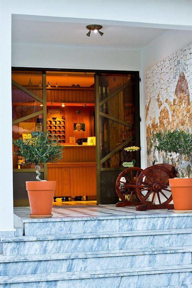 Hotel Pavlidis タソス エクステリア 写真